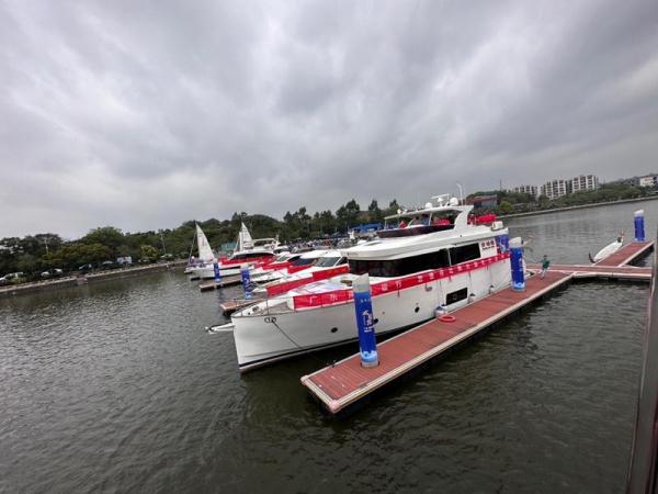 游艇出游走起！廣州黃埔長(zhǎng)洲島游艇碼頭正式投入運(yùn)營(yíng)